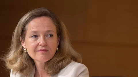 Afirma que hay que seguir con la senda de aumento del salario mínimo con la seguridad de que no va a comprometer ni la recuperación ni el empleo.