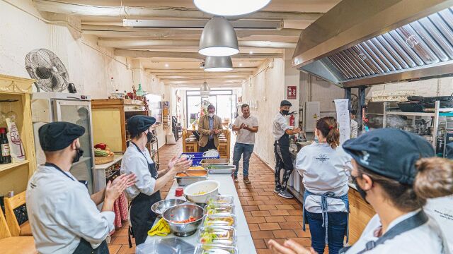 Alumnos que han realizado el Curso Profesional de Cocina en colaboración con Fundación Unicaja