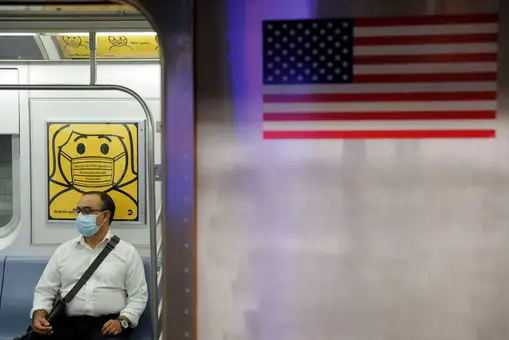 La odisea del metro de Nueva York: los ataques son cada vez más frecuentes