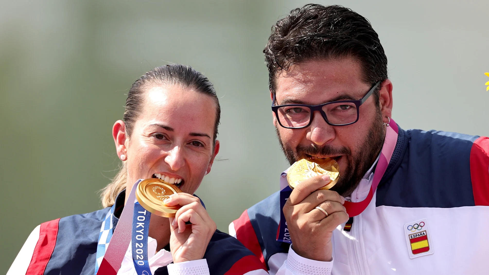 Fátima Galvez y Alberto Fernández, con el oro de los Juegos Olímpicos de Tokio 2020