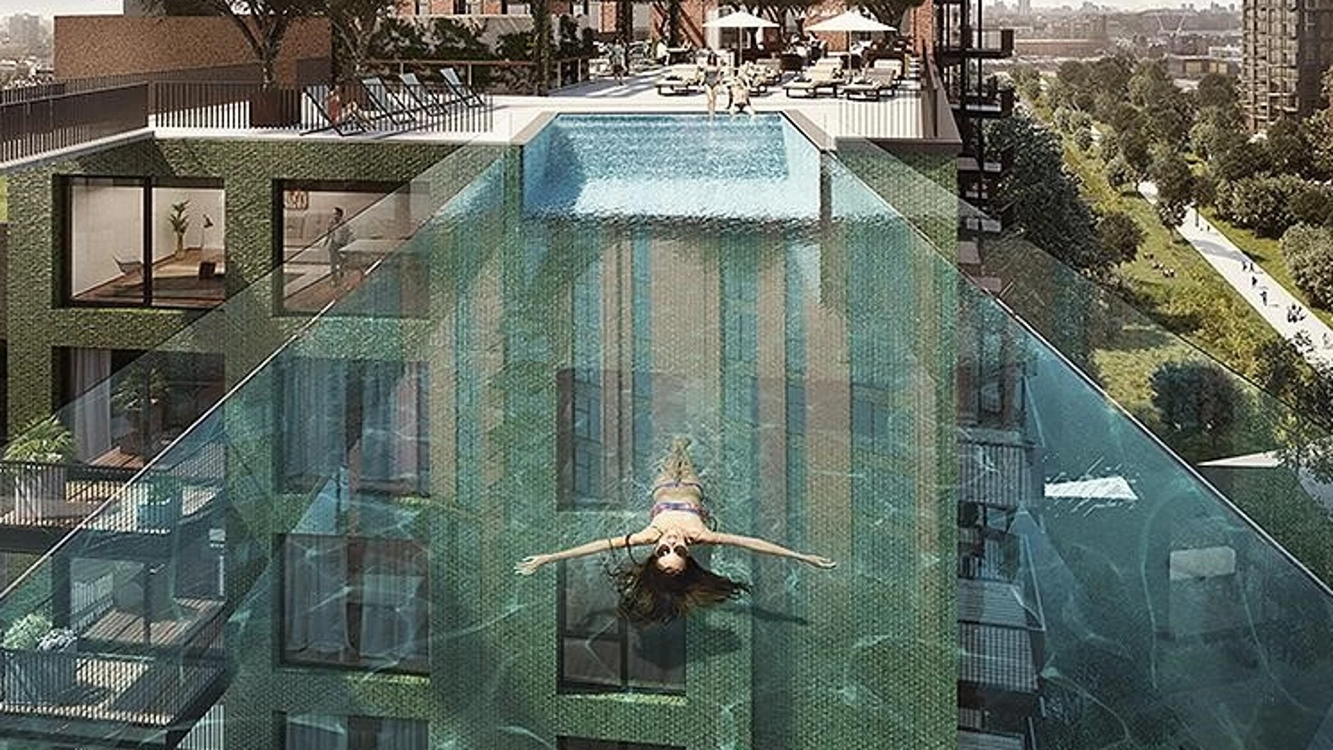 Es la primera piscina del mundo que une a dos importantes edificios de Londres.