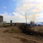 Incendio junto a la carretera de Renedo (Valladolid), entre la Ronda Este y la VA-30