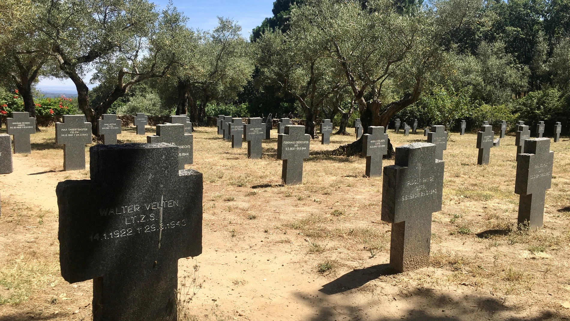 Cementerio alemán de Cuacos de Yuste.