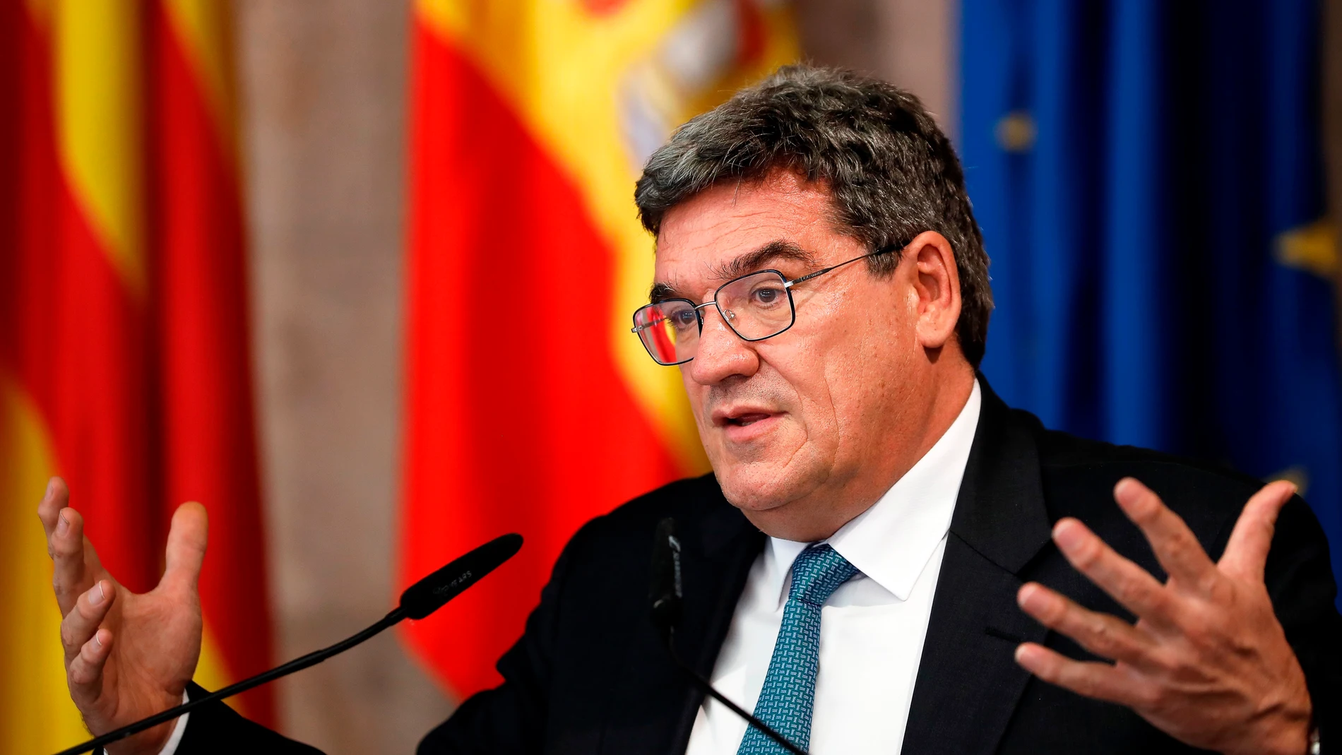 Y un día, bajarán las pensiones