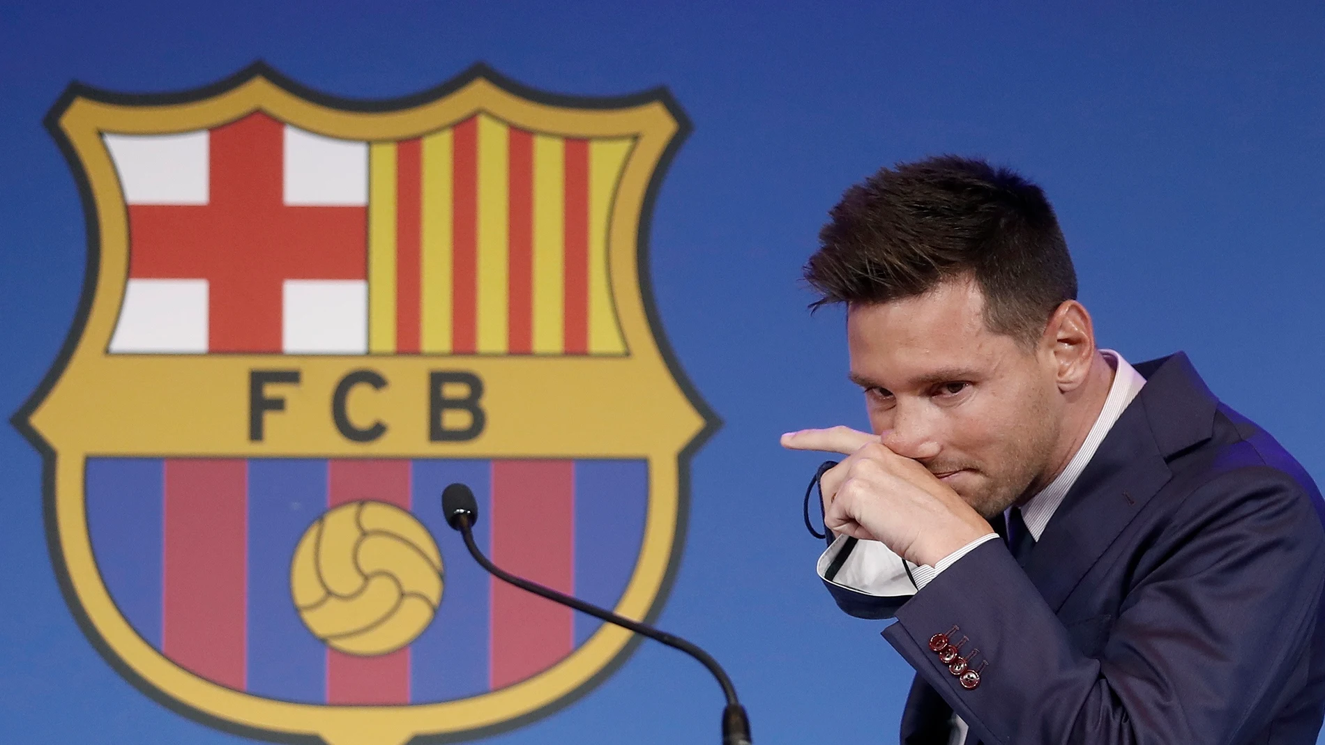Leo Messi, emocionado en su despedida del Barcelona