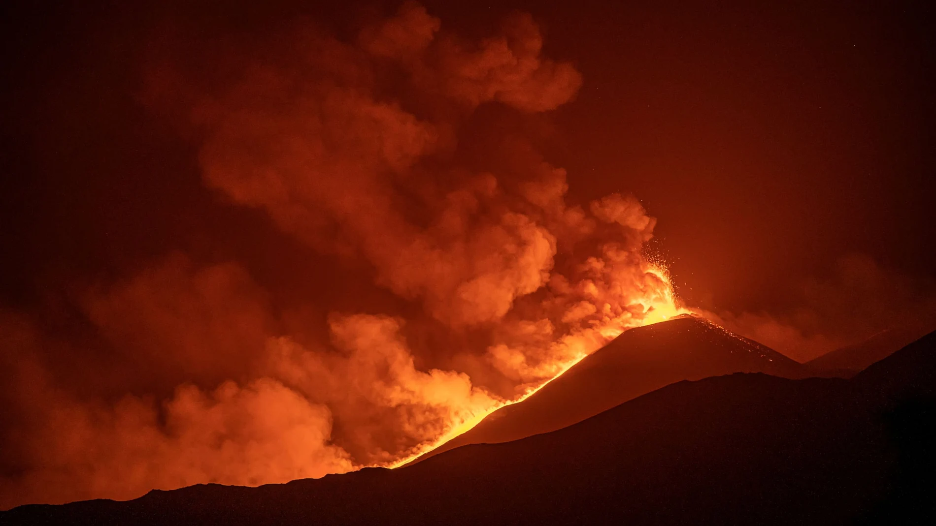 El pasado domingo 29 de agosto, el volcán Etna entró en erupción por quincuagésima vez.