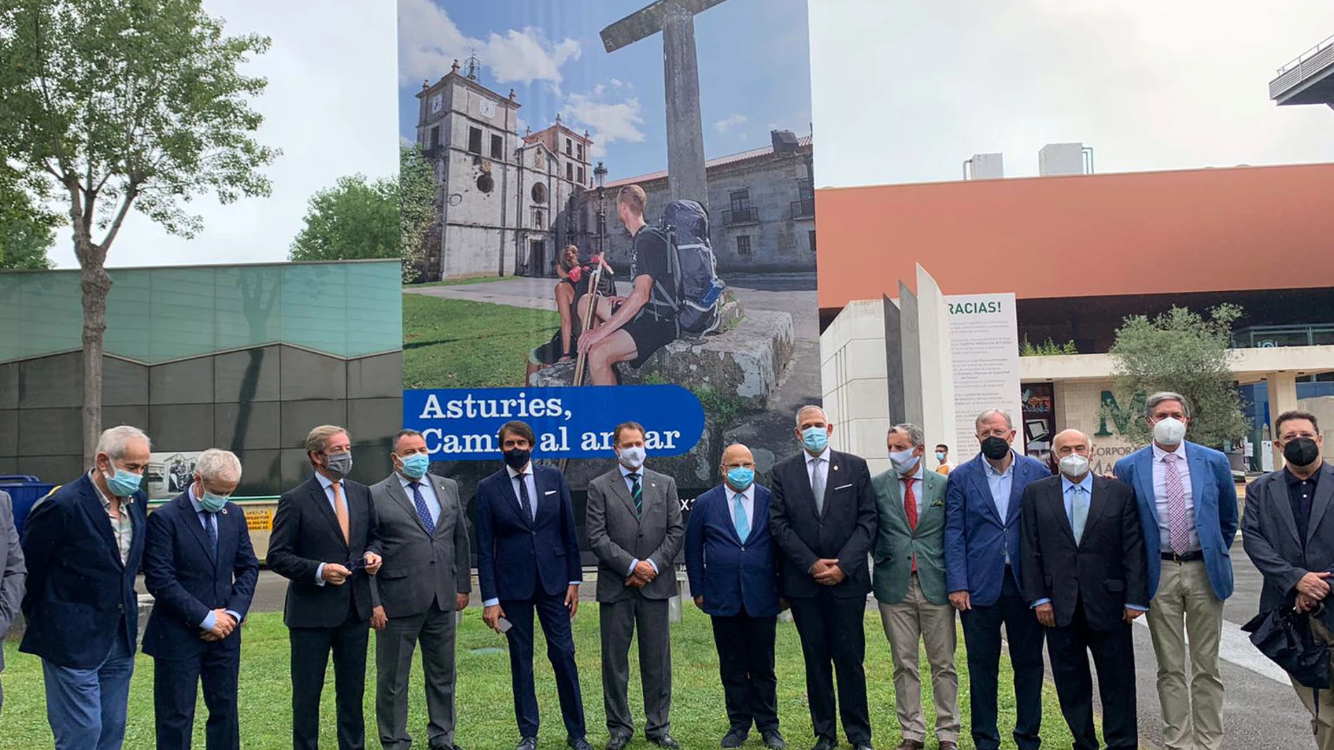 El consejero de Fomento y Medio Ambiente, Juan Carlos Suárez-Quiñones, participa en el Acto Institucional del Día de León en la 64 edición de la Feria de Muestras de Gijón-Asturias