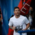 Lionel Messi ya se presentó ante la afición en el Parque de los Príncipes