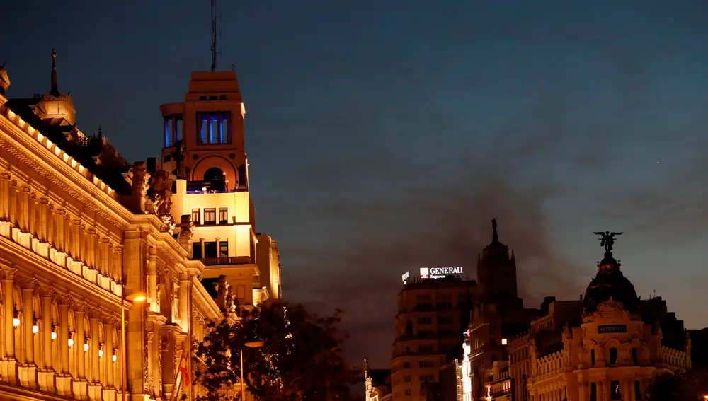 Humo del incendio de Ávila en Madrid