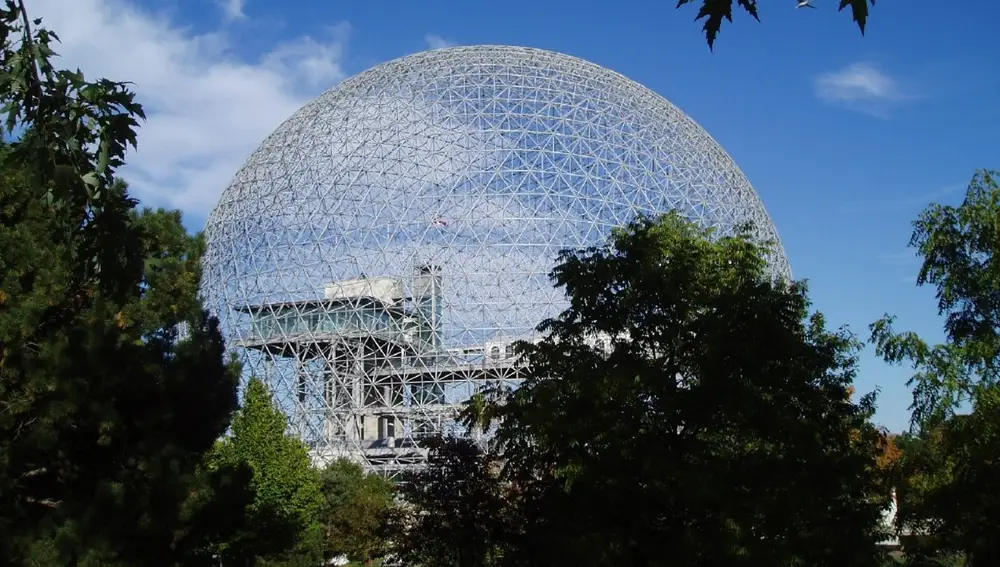 El pabellón de EEUU en la Expo 67, diseñado por Buckminster Fuller
