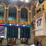 Vista del interior de la Bolsa de Madrid este martes