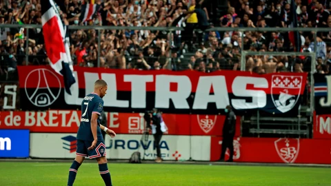 Mbappé aún es futbolista del PSG
