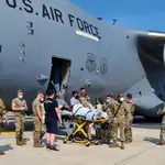 La base aérea de Ramstein se ha convertido en un punto de tránsito clave para los evacuados de Afganistán
