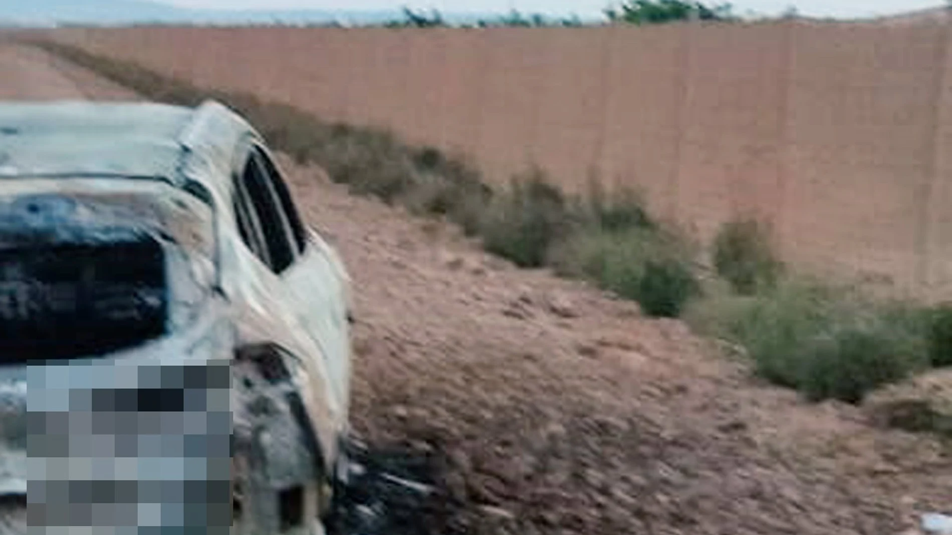 Imagen del coche donde apareció el cadáver