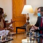El presidente del grupo parlamentario Socialistas-Unidos para Avanzar y jefe de la oposición en el Parlament de Cataluña, Salvador Illa, se ha reunido este miércoles con la presidenta de Baleares, Francina Armengol.