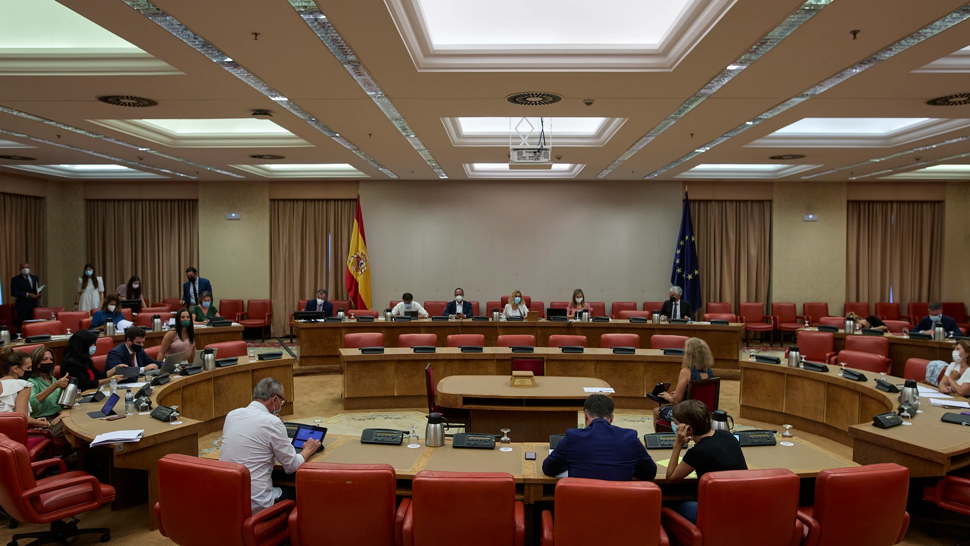 Vista general de la reunión de la diputación permanente en el Congreso de los Diputados, a 25 de agosto de 2021, en Madrid