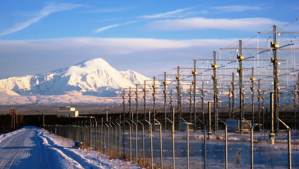 El medio para conseguirlo son 180 antenas situadas en Gakona (Alaska) que funcionan como un solo proyectil