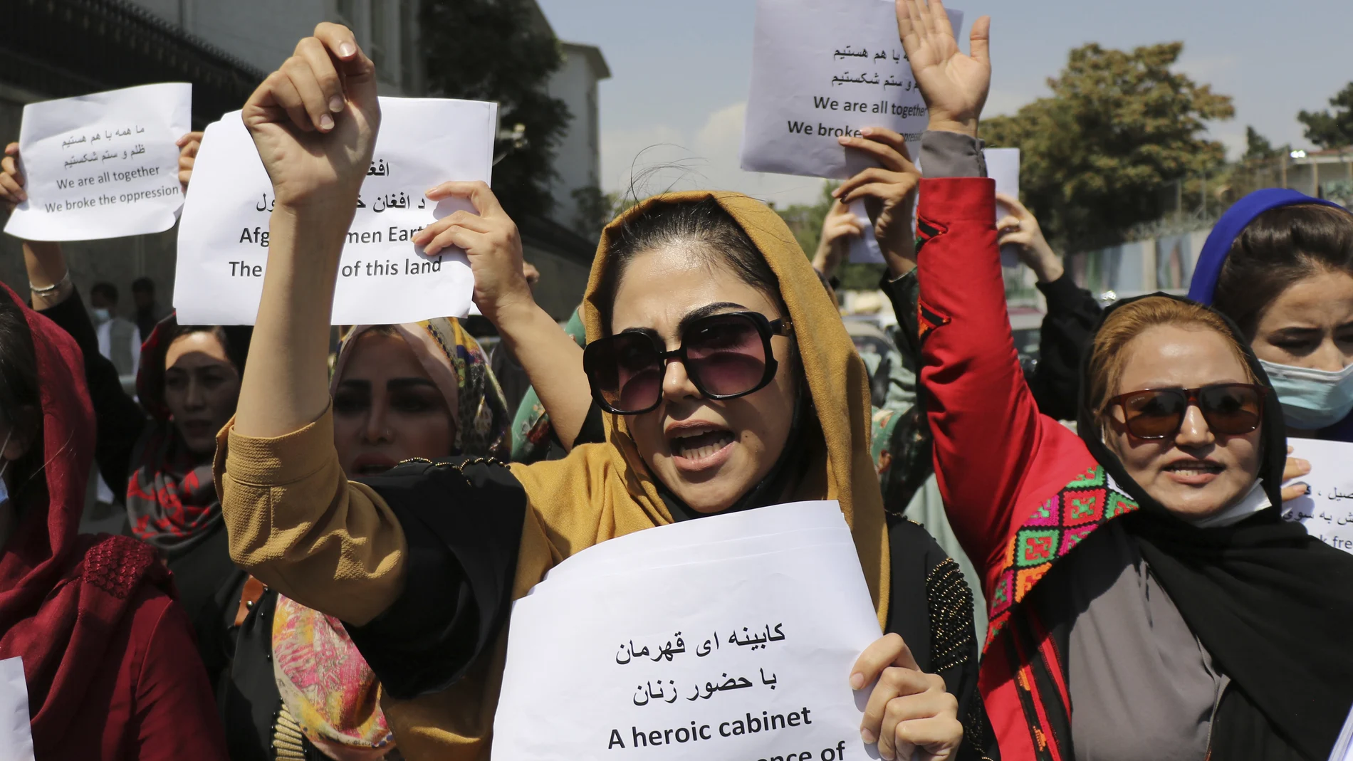 Mujeres salen a las calles de Kabul el pasado septiembre para defender sus derechos frente a los talibanes