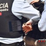 Imagen de archivo de una detención de los Mossos d'Esquadra
