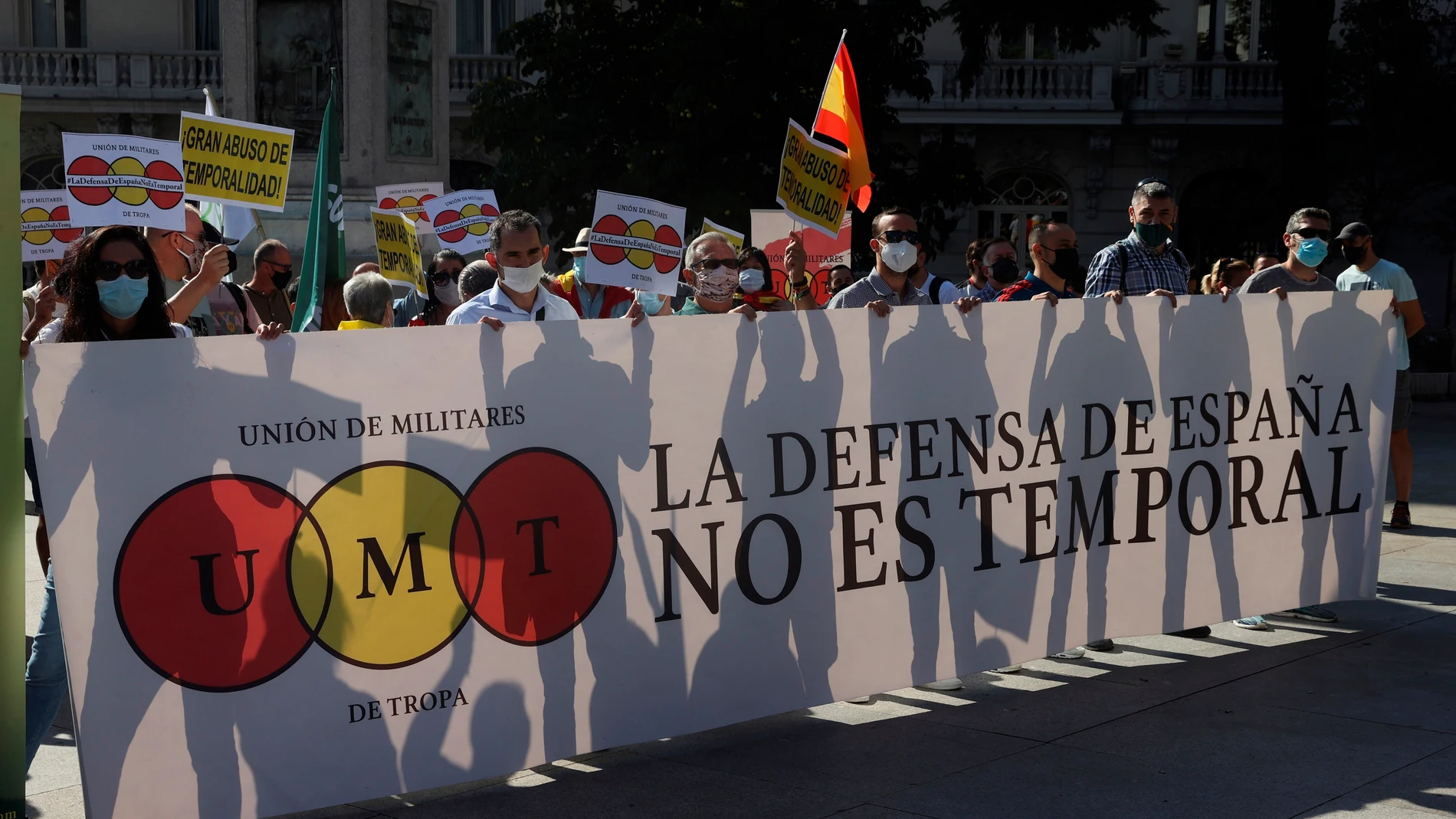 Concentración convocada por la Unión de Militares de Tropa (UMT) bajo el lema "La defensa de España no es temporal" celebrada este sábado en Madrid