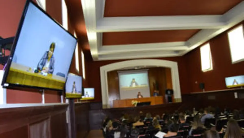 La UCAV da la bienvenida a los nuevos alumnos