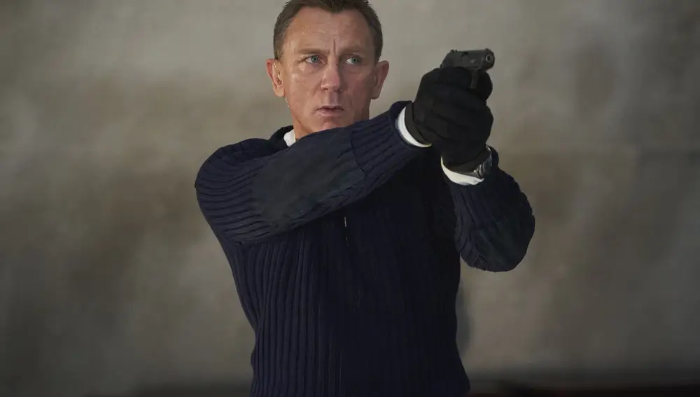 Daniel Craig, en &quot;No es tiempo de morir&quot;. (Nicola Dove/MGM via AP)