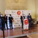 El rector de la Universidad de Salamanca, Ricardo Rivero, inaugura la apertura de puertas presencial al foro StartUp OLÉ