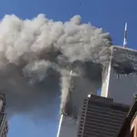 Imagen de las Torres Gemelas tras impactar los dos aviones contra sus estructura el 11-S de 2001