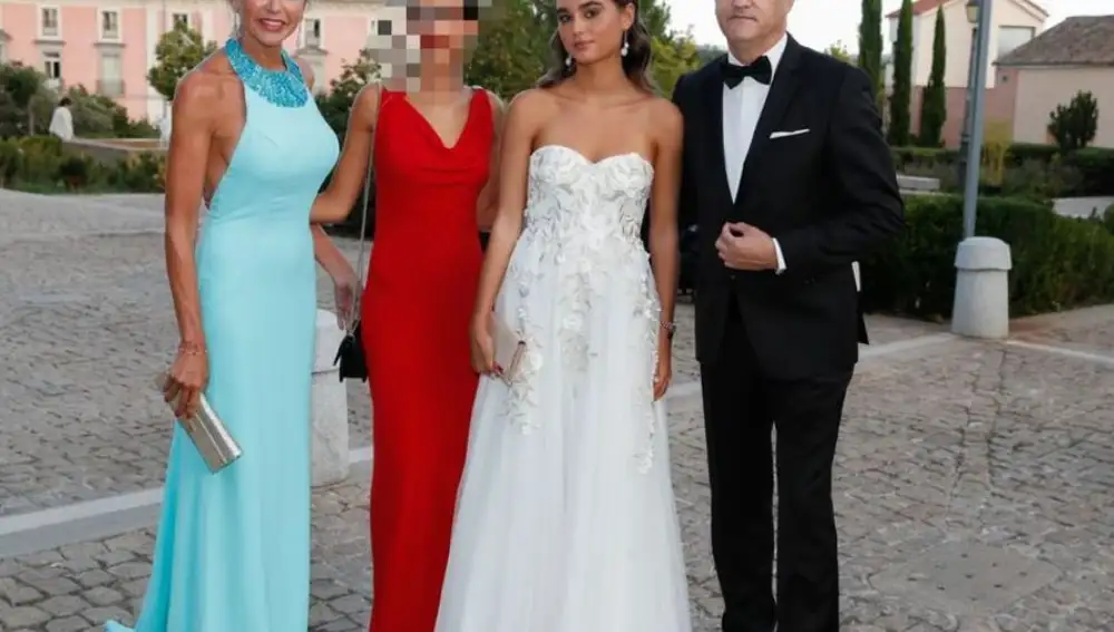 Puesta de largo de Natalia, hija de Ramón García y Patricia Cerezo
