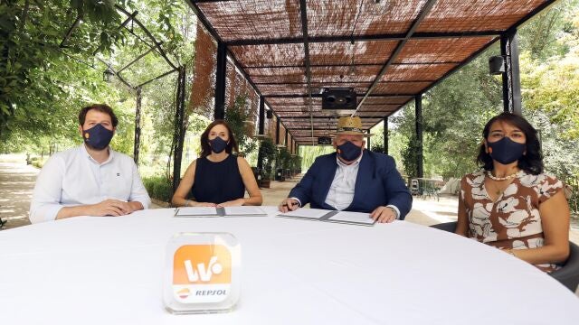 Firma de acuerdo entre Repsol y Huerta CarabañaGUÍA REPSOL (Foto de ARCHIVO)23/07/2021