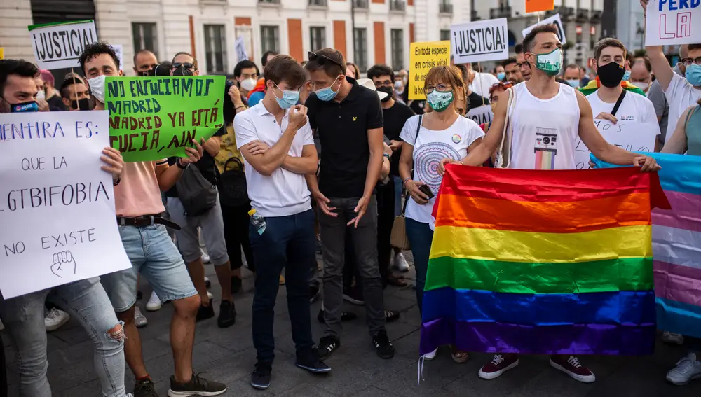 Una manifestación en Madrid contra las agresiones homófobas
