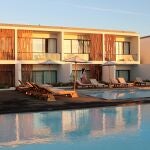 Zona de piscinas del Évora Farm Hotel & Spa, en la localidad portuguesa de Évora