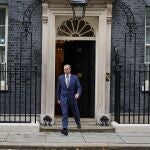La reunión entre Raab y el líder tory no fue fácil. En todo momento, Raab quiso aferrarse a uno de los considerados tres grandes puestos (Exteriores, Interior, Tesoro). Pero no logró su propósito.