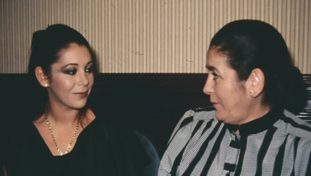 Isabel Pantoja y su madre doña Ana