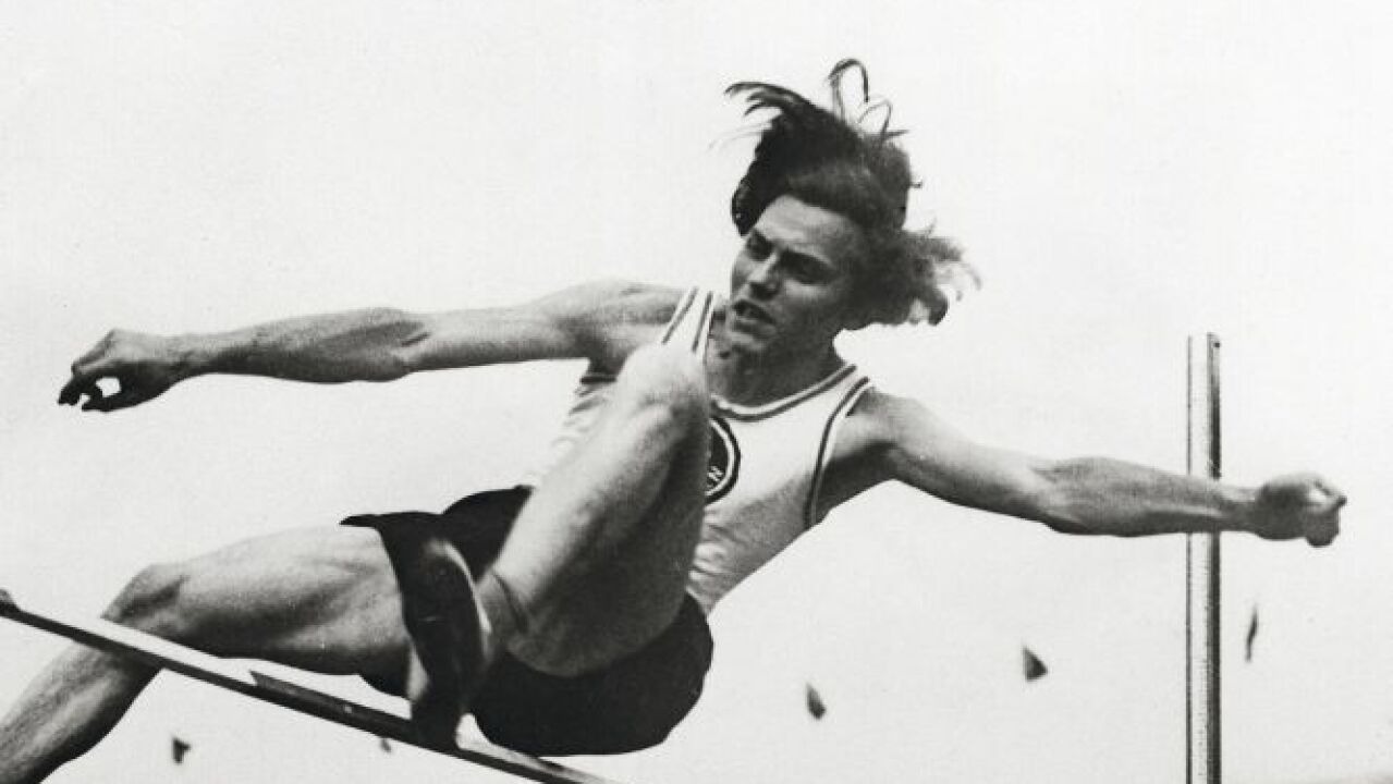 Hitlers Sportler wurden zu „Trans“ gezwungen