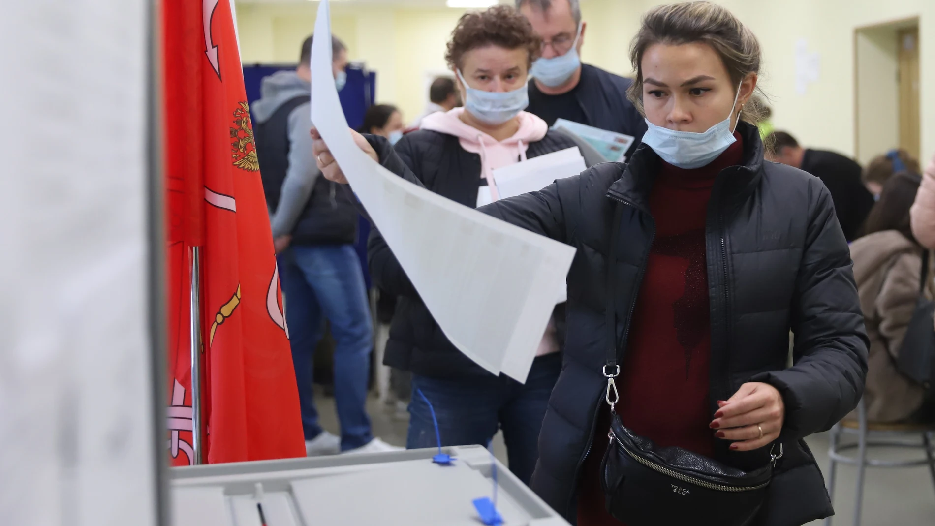 Más de 110 millones de ciudadanos estaban llamados a las urnas, de los que 2,6 millones se habían inscrito para el voto electrónico