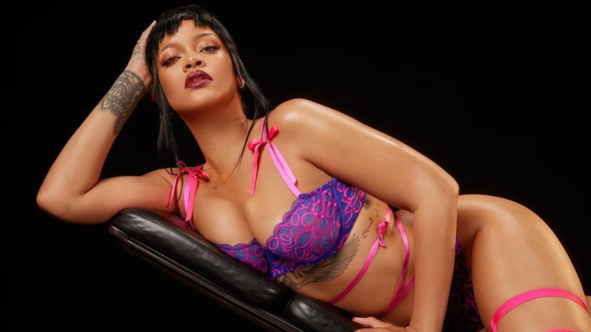La cantante Rihanna anuncia su próximo desfile de lencería de su marca Savage X Fenty