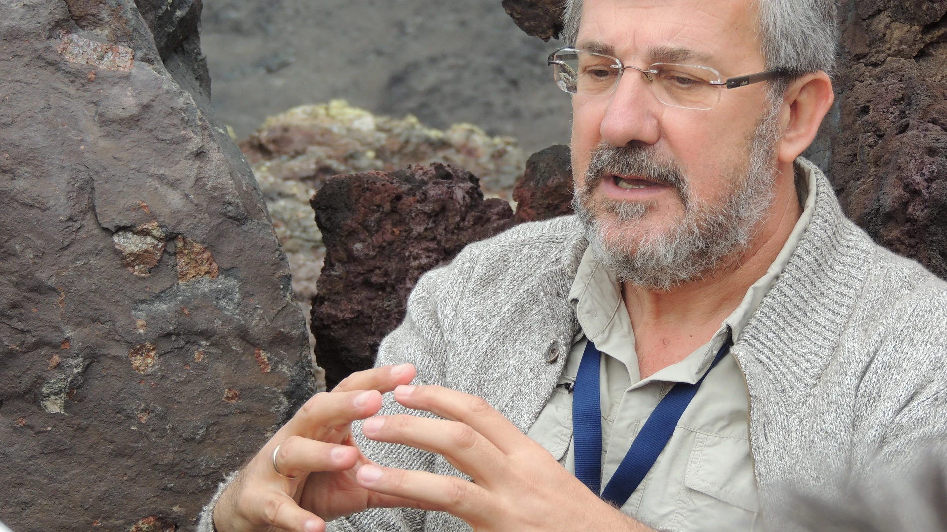 José Mangas, catedrático de Geología de la Universidad de Las Palmas de Gran Canaria