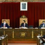 Pleno del mes de septiembre de la Diputación de Valladolid presidido por Conrado Íscar
