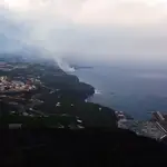 La lava llega al mar al décimo día de erupción en La Palma