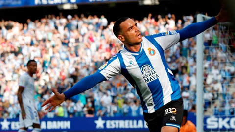 Raúl de Tomás con el Espanyol. EFE/Alberto Estévez