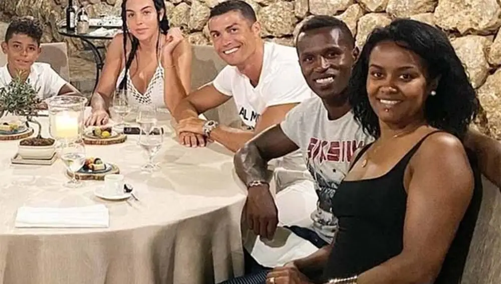 Cristiano Ronaldo y Georgina junto a José Semedo y su esposa Soraia.