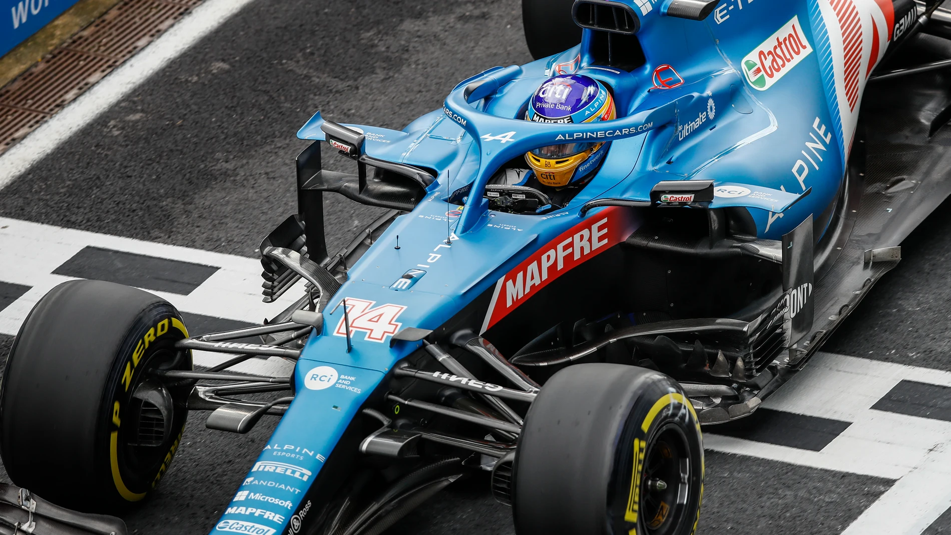Fernando Alonso ha vuelto loco al mundo de la Fórmula 1 con "el plan".
