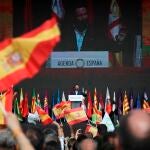 El presidente de Vox, Santiago Abascal, ha presentado este domingo la "Agenda España", en el acto de cierre de "Viva 21.