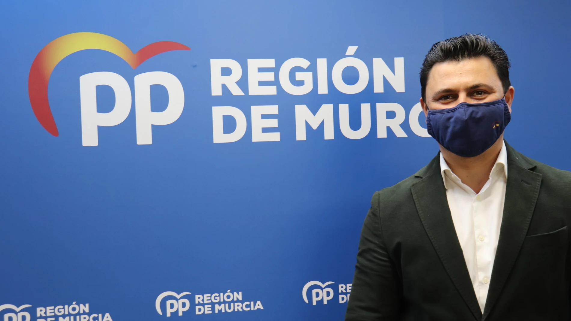 El secretario general del PPRM, José Miguel Luengo