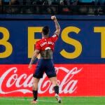 Chimy Ávila celebra su gol con Osasuna.