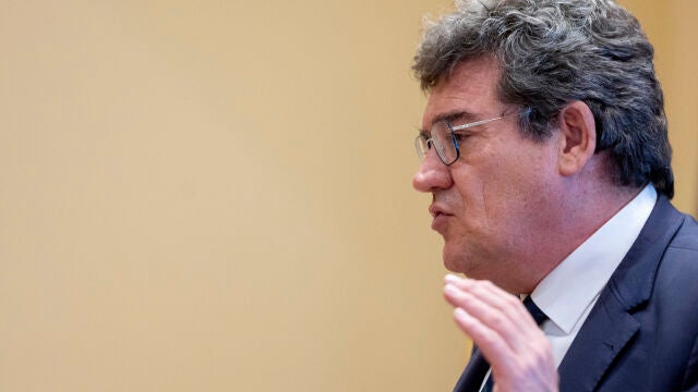El ministro de Inclusión, Seguridad Social y Migraciones, José Luis Escrivá