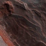 Una avalancha marciana captada por el Mars Reconnaissance Orbiter (MRO) el 29 de mayo de 2019.