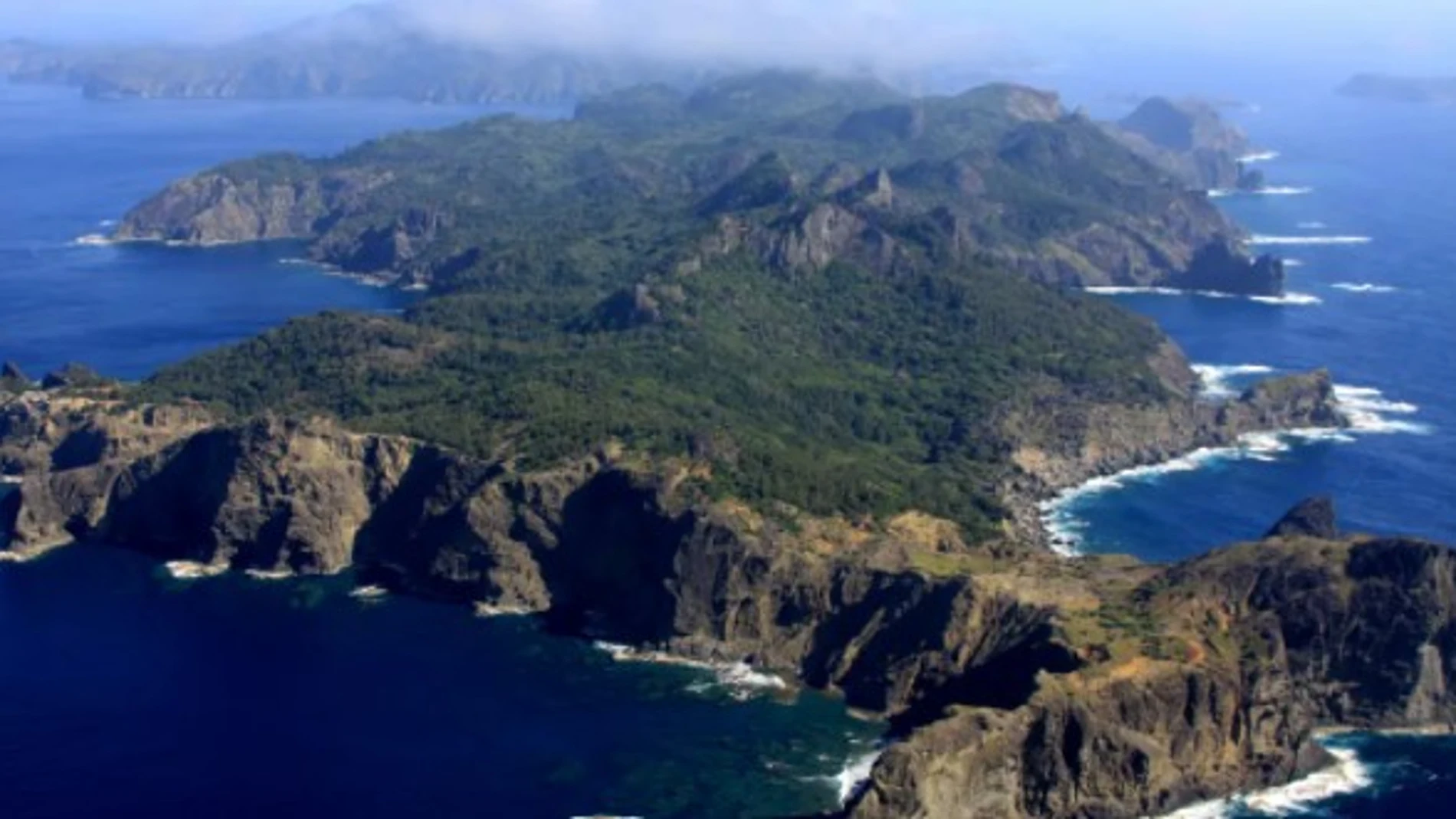 El archipiélago de Ogasawara se localiza a unos mil kilómetros al este de Tokio, en Japón, y está formado por alrededor de 30 islas