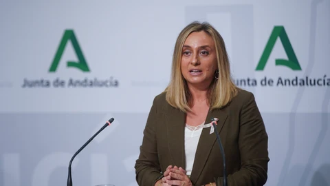 La consejera de Fomento, Infraestructuras y Ordenación del Territorio, Marifrán Carazo